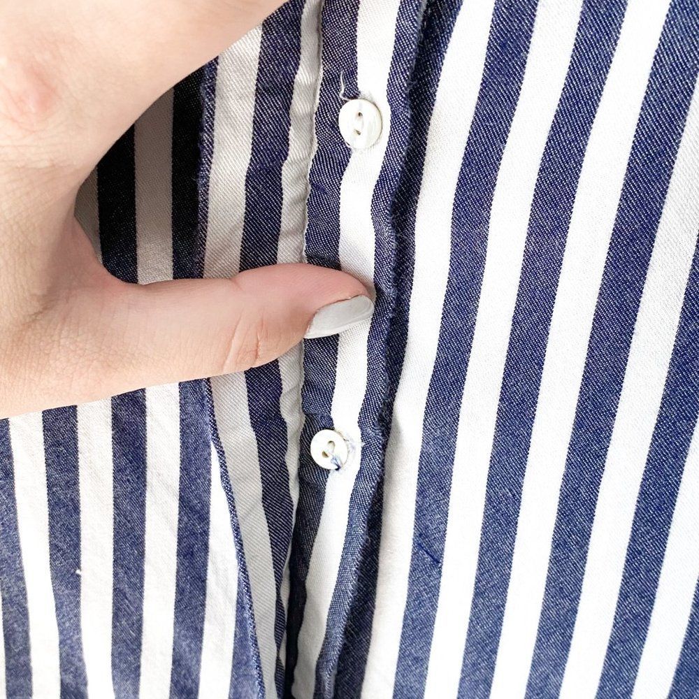 Per se button up blouse | Size: Large - Picture 2 of 3